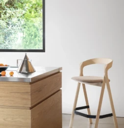 Baaritoolid - Bar stools - Miniforms - Diverge