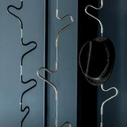 cattelan - Air_coat hanger 2 Uudised - News - Cattelan Italia - Air coat hanger